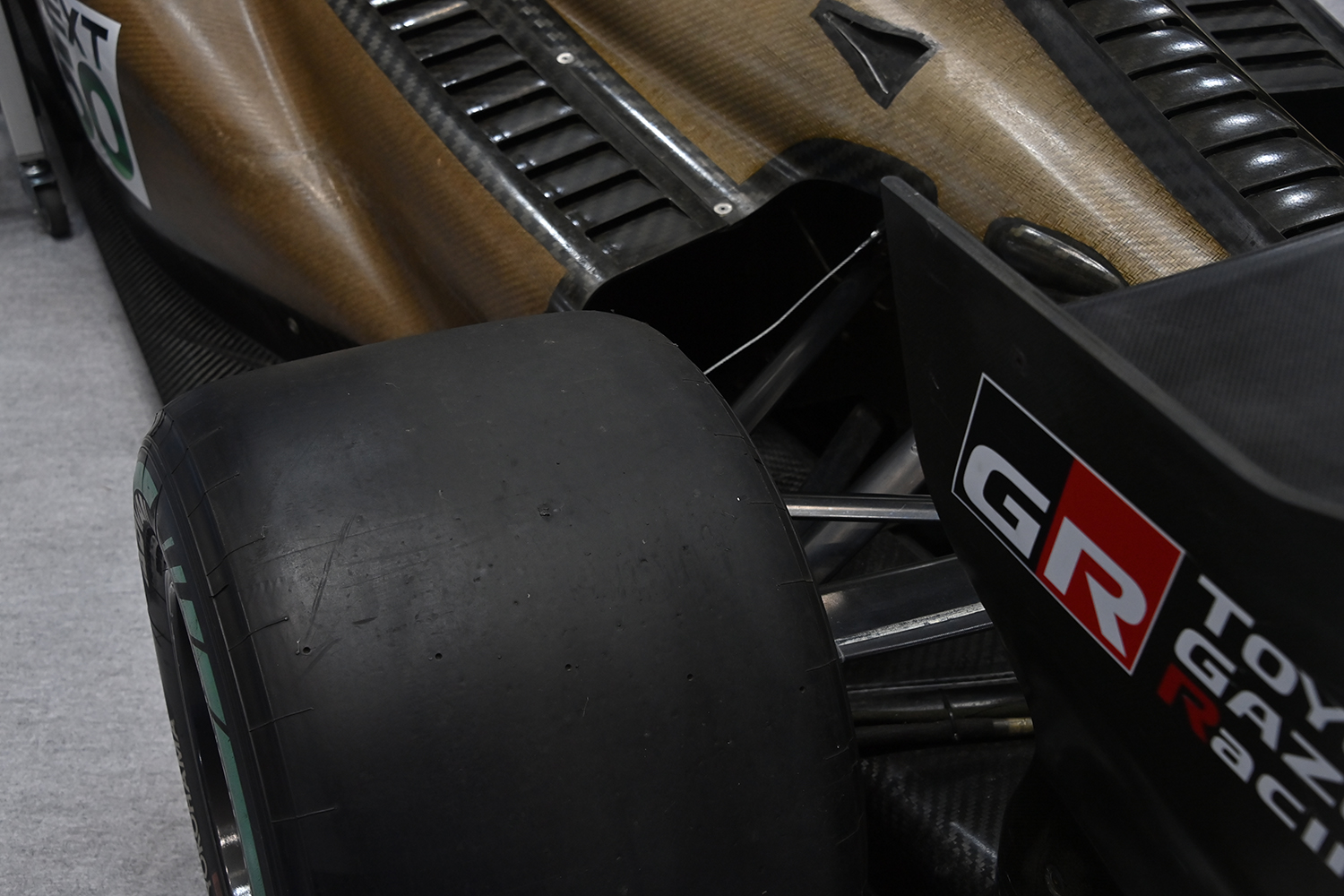 ヨコハマタイヤブースに展示中のサスティナブルタイヤはクルマ好き必見 〜 画像15