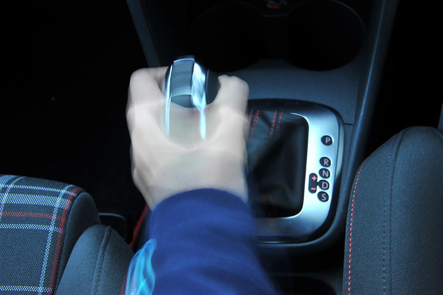 シフト操作のイメージ 〜 画像5