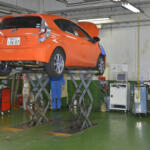 【画像】飲食店に図書館に洋服屋まで入った新車ディーラーがオープン！　「ディーラー離れ対策」としてこれから流行る可能性大 〜 画像6