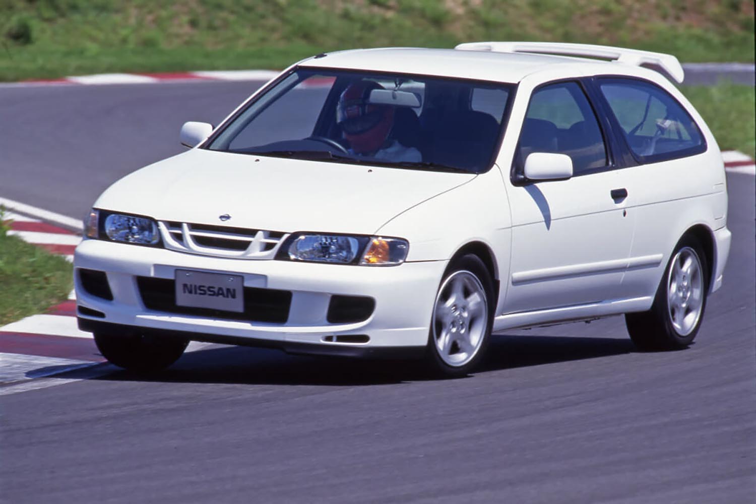 ハズシのクルマを選んだ先にある茨の道とは 〜 画像8