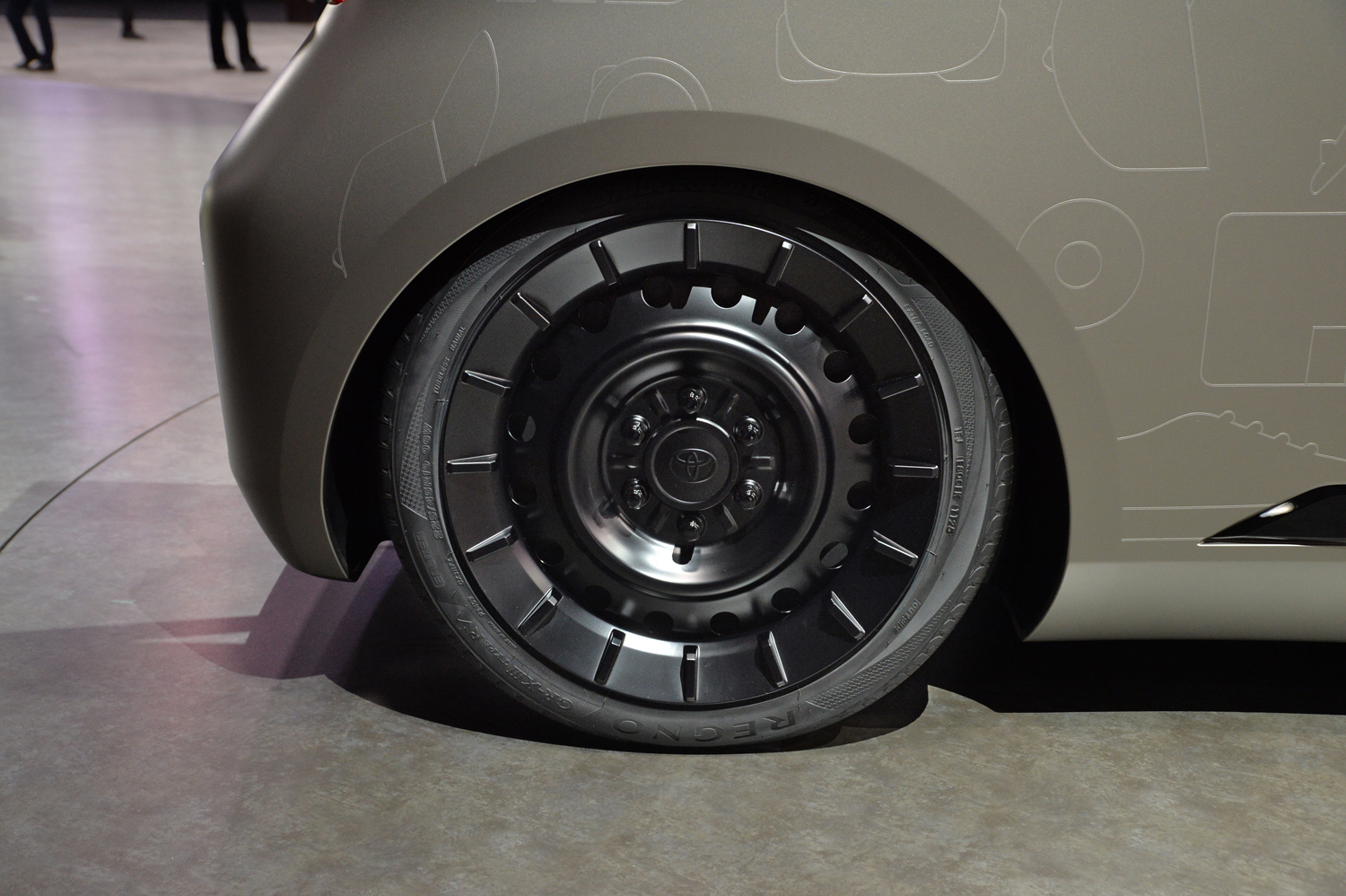 トヨタのブースの約半分を占めた「カヨイバコ」ってなにもの 〜 画像15