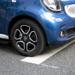 【画像】停止線に「バンパーがちょいかかっただけ」でも違反！　でも「はみ出したらバック」も控えるべき！　結局一時停止の停止線は「キチンと手前で停まる」が唯一の正解だった 〜 画像5