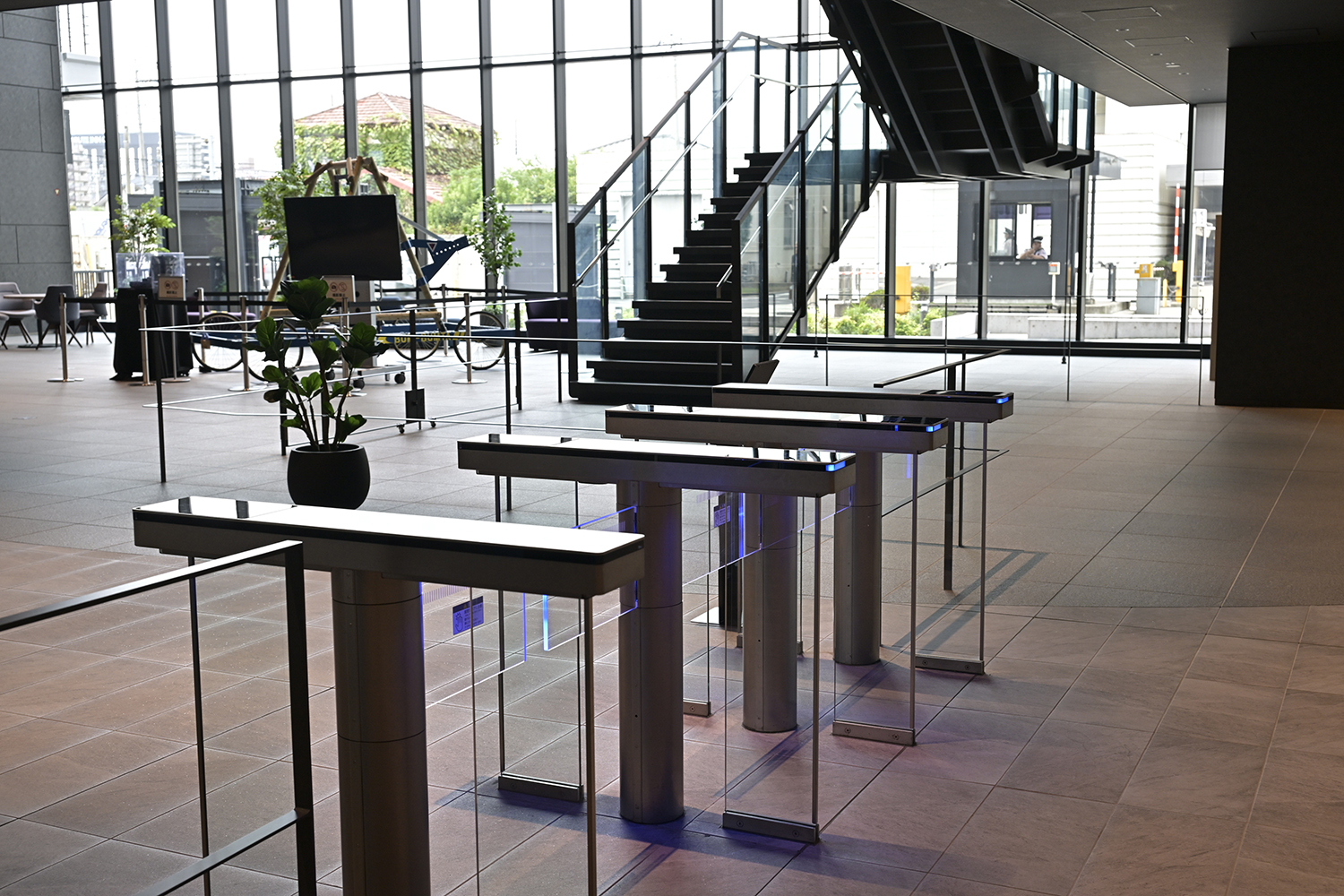 エンジニア同士のコミュニケーションを蜜にする「イノベーションハブ」は従来のイメージからかけ離れたオシャレすぎる研究所だった 〜 画像5