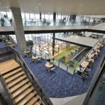 【画像】次世代のスバルは「イノハブ」から生まれる！　エンジニア同士のコミュニケーションを大切にするオシャレ研究施設「イノベーションハブ」に潜入 〜 画像42