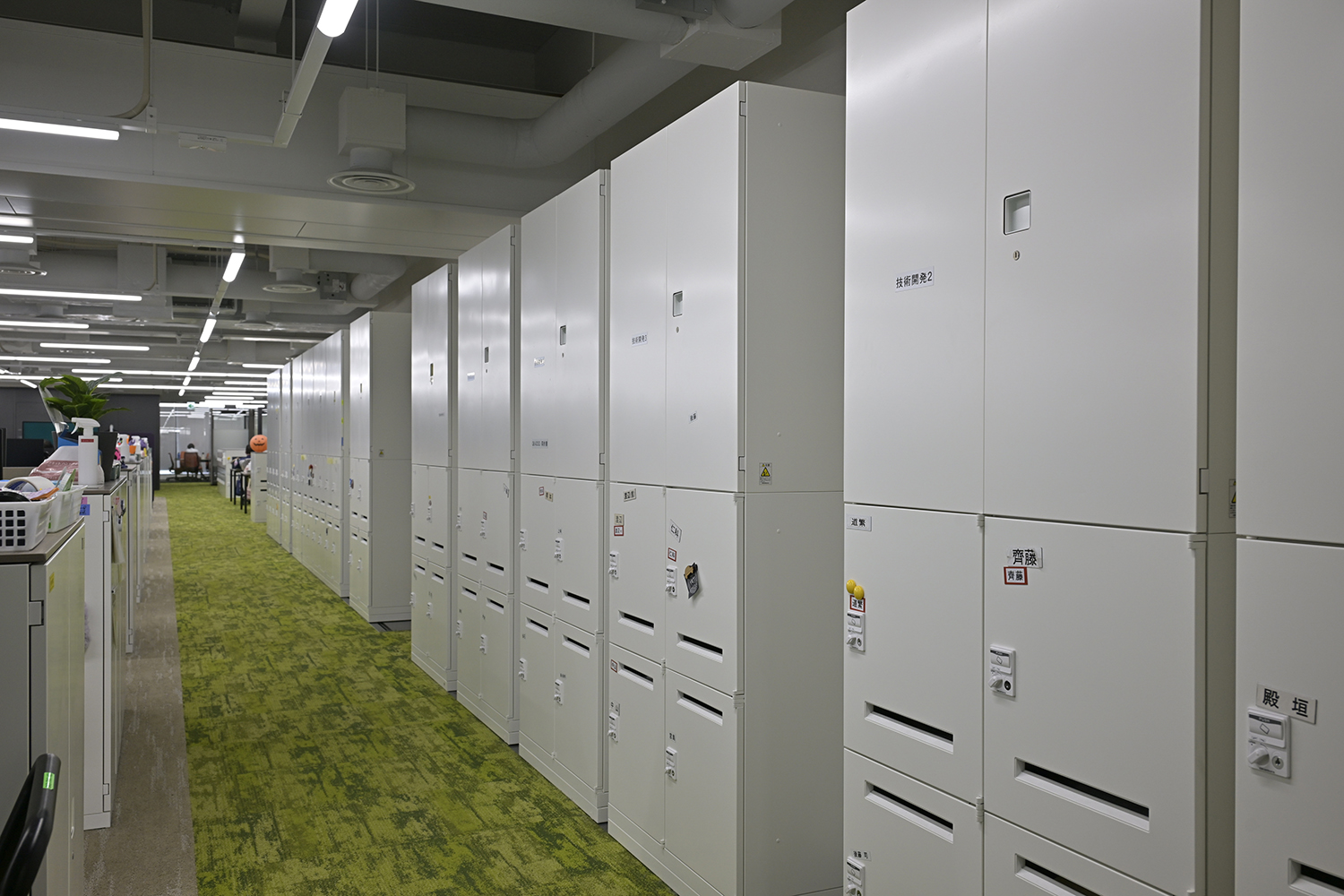 エンジニア同士のコミュニケーションを蜜にする「イノベーションハブ」は従来のイメージからかけ離れたオシャレすぎる研究所だった 〜 画像52