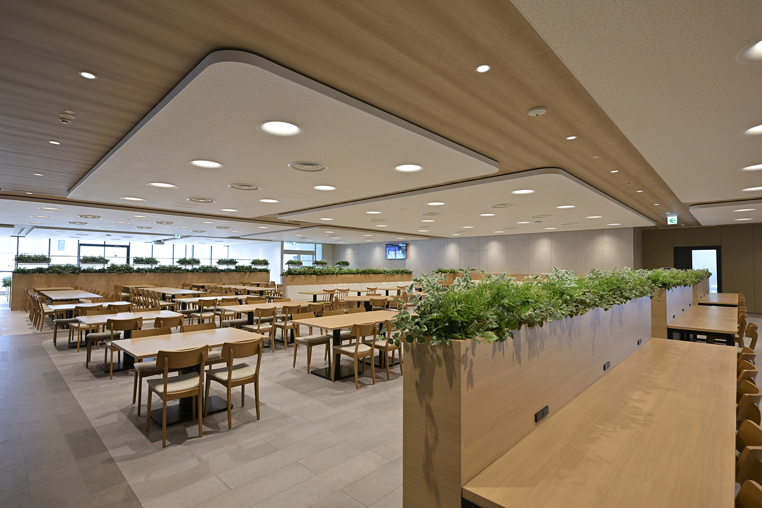 エンジニア同士のコミュニケーションを蜜にする「イノベーションハブ」は従来のイメージからかけ離れたオシャレすぎる研究所だった 〜 画像88