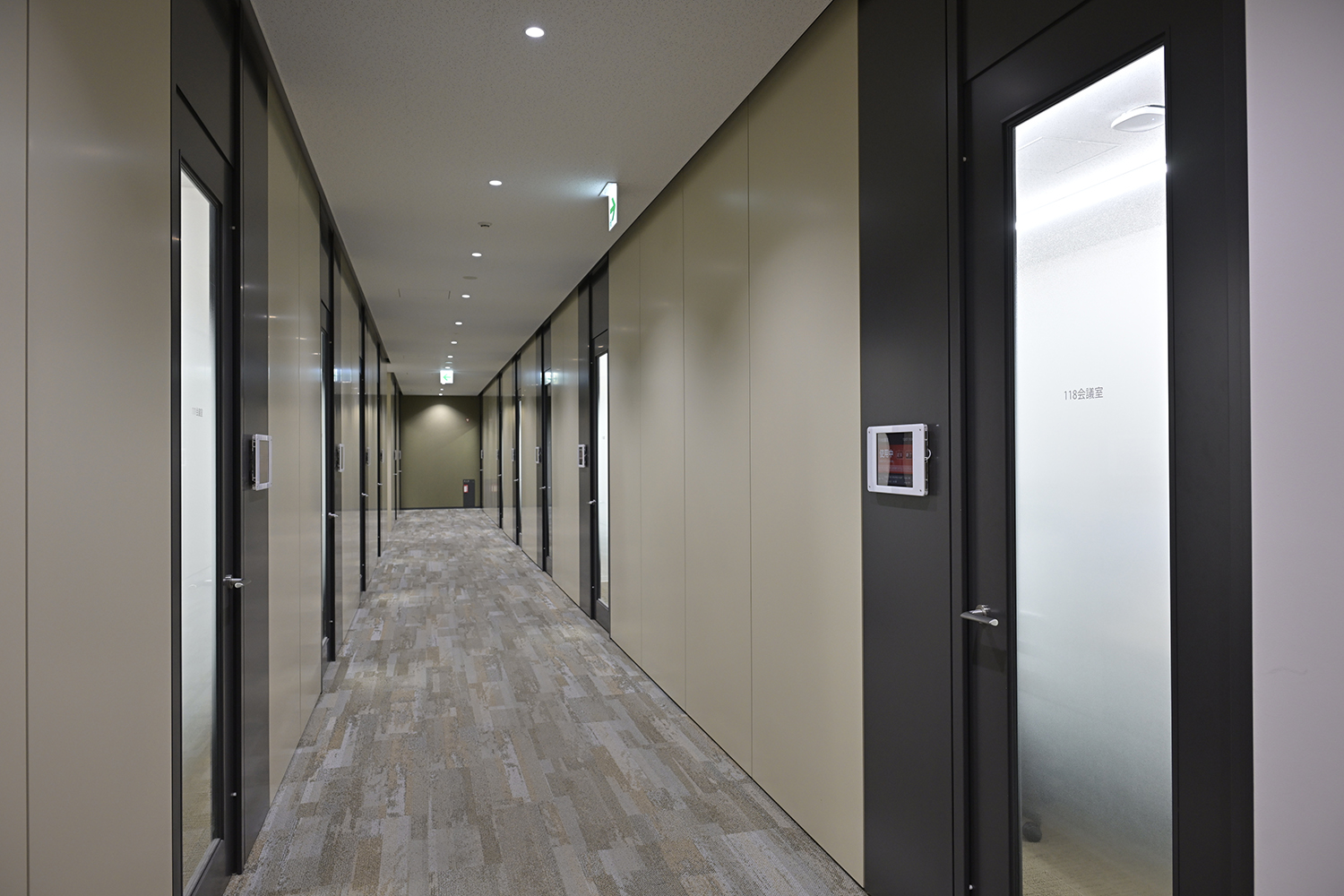 エンジニア同士のコミュニケーションを蜜にする「イノベーションハブ」は従来のイメージからかけ離れたオシャレすぎる研究所だった 〜 画像107