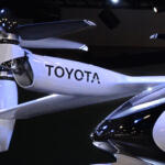 【画像】なぜレクサスブースに巨大ドローン？　そこにはトヨタが目指す「人の移動は全部お任せ！」な世界があった【ジャパンモビリティショー2025】 〜 画像8