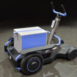 【画像】クルマのあとはコイツで玄関先までお届け！　トヨタが考えるハイエースから降りた先のモビリティが激熱【ジャパンモビリティショー2025】 〜 画像2