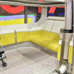 【画像】クルマのあとはコイツで玄関先までお届け！　トヨタが考えるハイエースから降りた先のモビリティが激熱【ジャパンモビリティショー2025】 〜 画像13