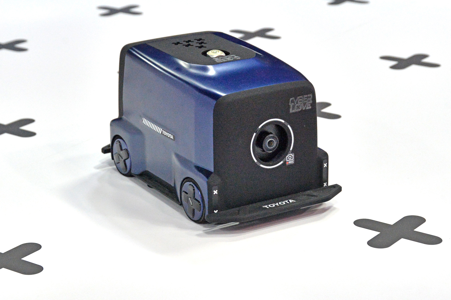 「CYBER LOVE」で遊びながら次世代のユーザーインターフェイスを体験 〜 画像10