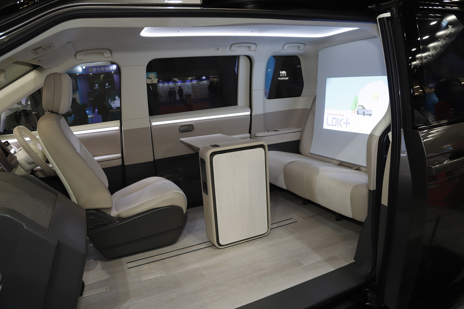 シャープLDK+のインテリア