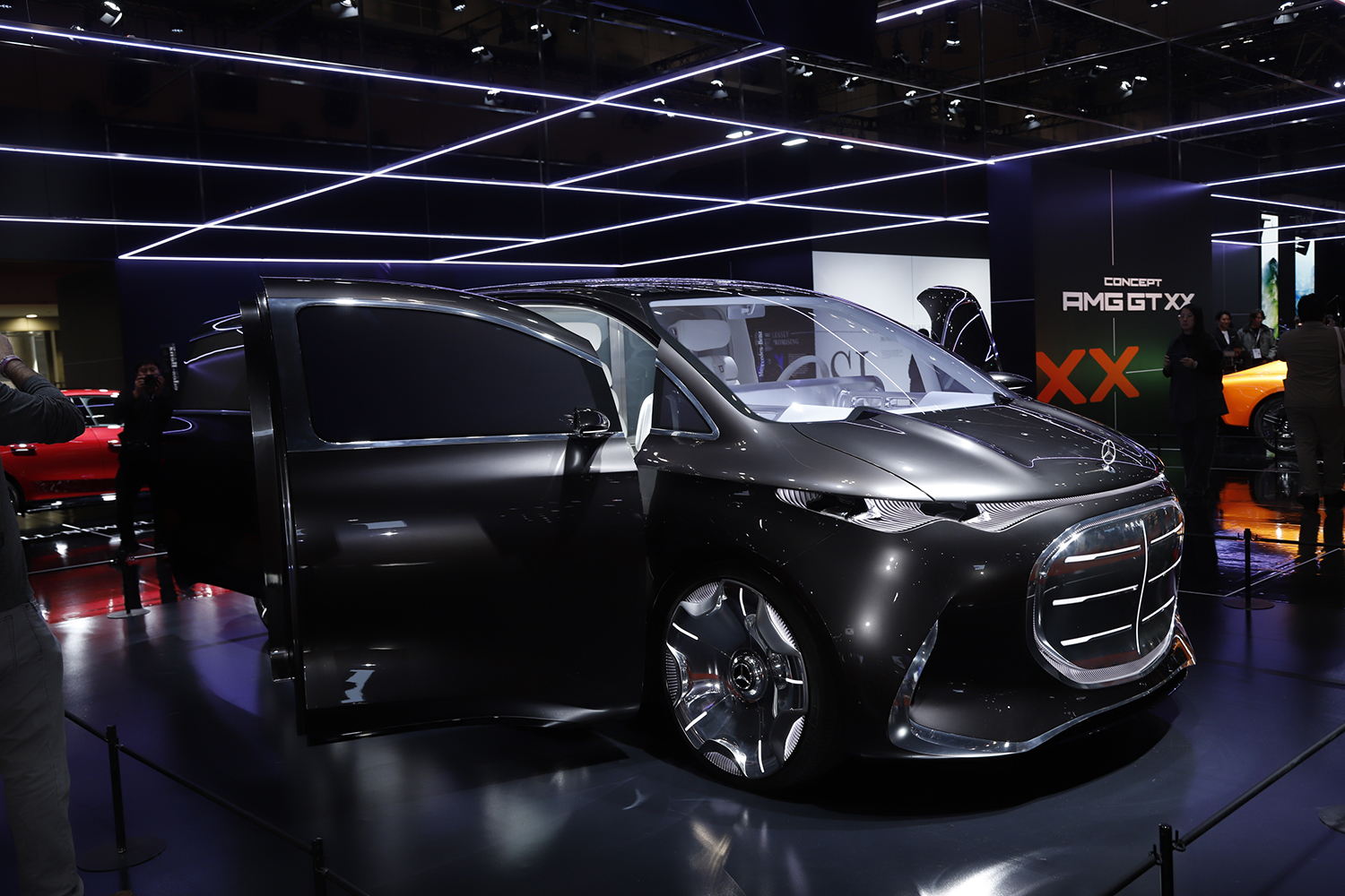 メルセデス・ベンツ・ビジョンVのフロントスタイリング