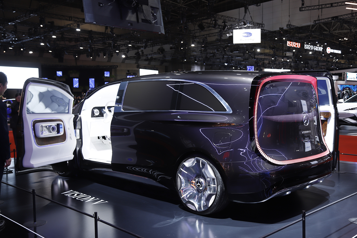 Ｖクラスの未来を象徴する「ビジョンＶ」は至れり尽くせりなプレミアムミニバンだった 〜 画像7