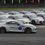 【画像】“若者のクルマ離れ”を感じさせない自動車部員のクルマ愛を実感！　大阪のGRガレージがフォーミュラジムカーナで学生たちを応援するワケ 〜 画像10