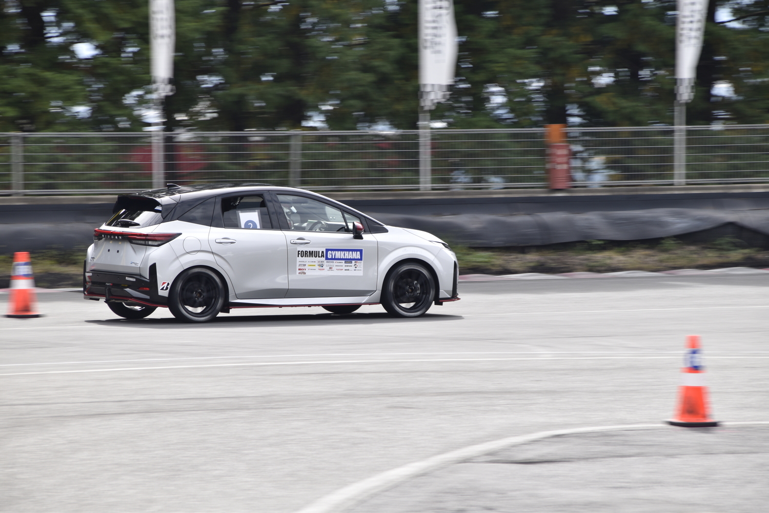 女子クラス走行の様子 〜 画像4