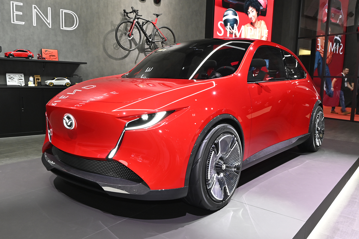 デザインスタディ「ビジョン・クロスコンパクト」が表現する未来のマツダが新しい 〜 画像7