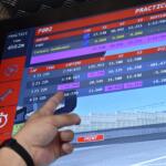 【画像】最速社員は誰だ⁉︎　フォーミュラジムカーナ選考用シミュレーターで若手編集員が激烈バトル‼︎ 〜 画像22