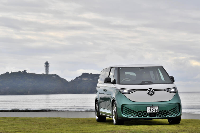 【試乗】ナリはバスでも走りはポルシェを連想させる！　ID.Buzzがあれば楽しいカーライフが送れること間違いなし!!