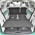 【画像】【試乗】ナリはバスでも走りはポルシェを連想させる！　ID.Buzzがあれば楽しいカーライフが送れること間違いなし!! 〜 画像15