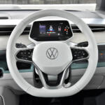 【画像】【試乗】ナリはバスでも走りはポルシェを連想させる！　ID.Buzzがあれば楽しいカーライフが送れること間違いなし!! 〜 画像21