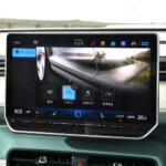 【画像】【試乗】ナリはバスでも走りはポルシェを連想させる！　ID.Buzzがあれば楽しいカーライフが送れること間違いなし!! 〜 画像22