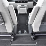 【画像】【試乗】ナリはバスでも走りはポルシェを連想させる！　ID.Buzzがあれば楽しいカーライフが送れること間違いなし!! 〜 画像61