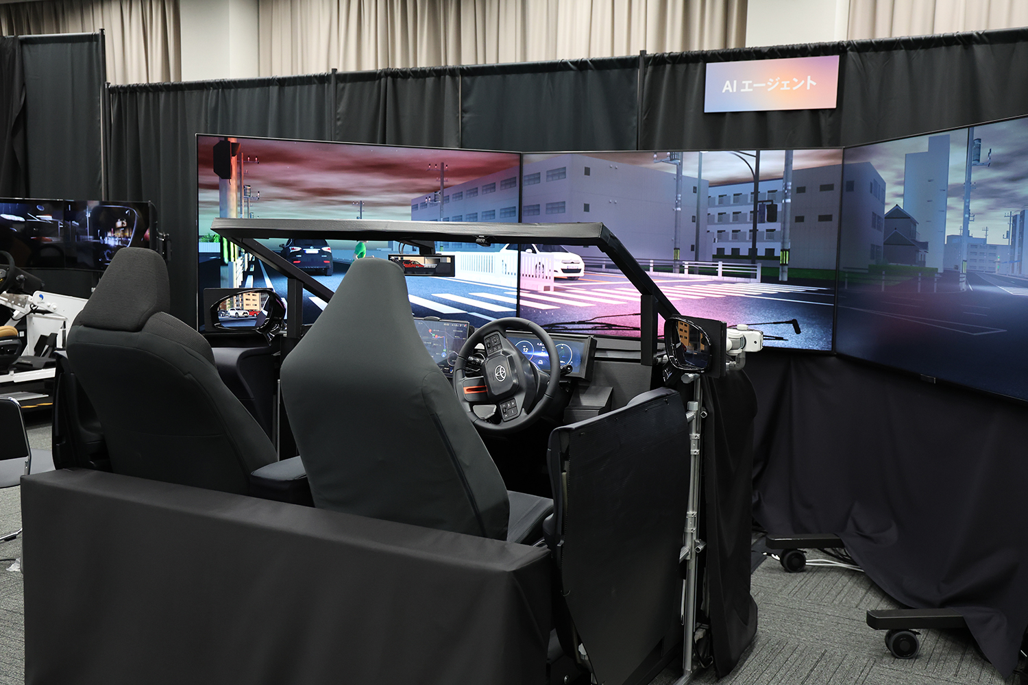 トヨタの次世代安全技術のシミュレーター