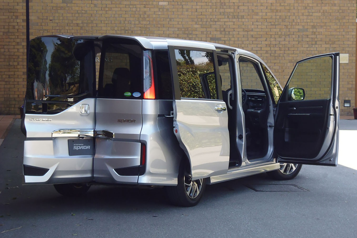 ホンダ・ステップワゴンのわくわくゲート