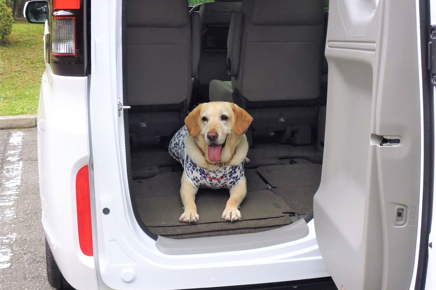 荷物を積み下ろししやすいクルマは数値だけじゃわからない 〜 画像21