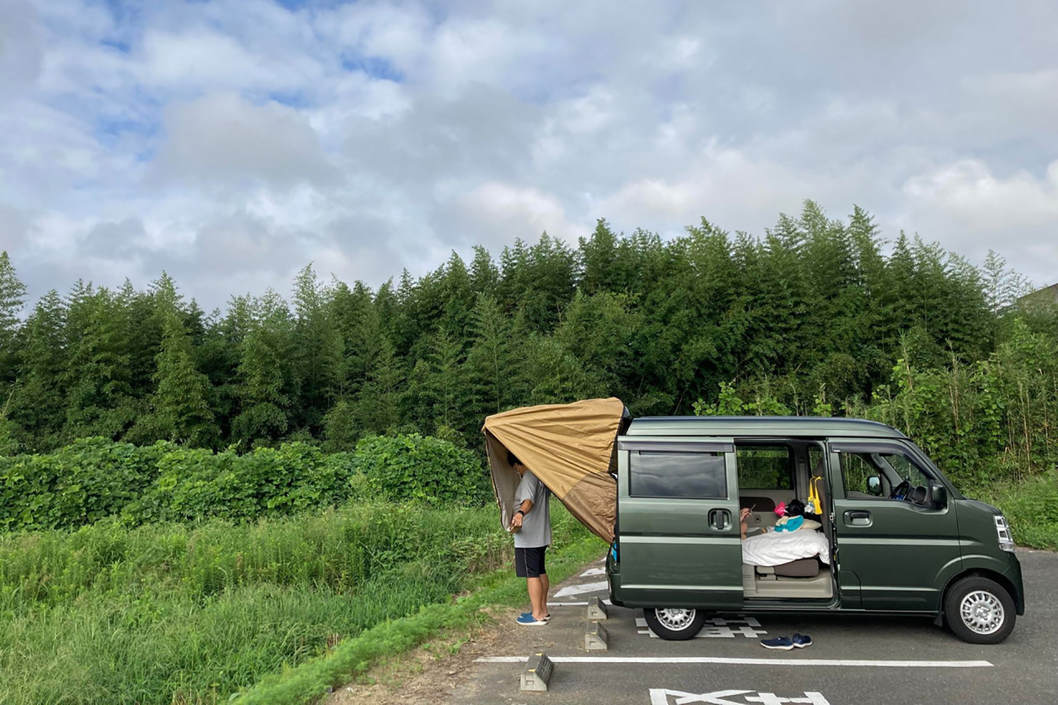 スズキ・エブリイのサイドビュー