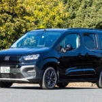 【画像】クルマ好きたるもの人と被るのは嫌！　でも家族も乗せなきゃだし……だったら選ぶしかない輸入ミニバンのススメ!! 〜 画像4