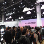 【画像】センチュリーを見るのに30分待ち！　大盛況のJMSのなかでもトヨタ系ブースは圧倒的な人気だった 〜 画像5