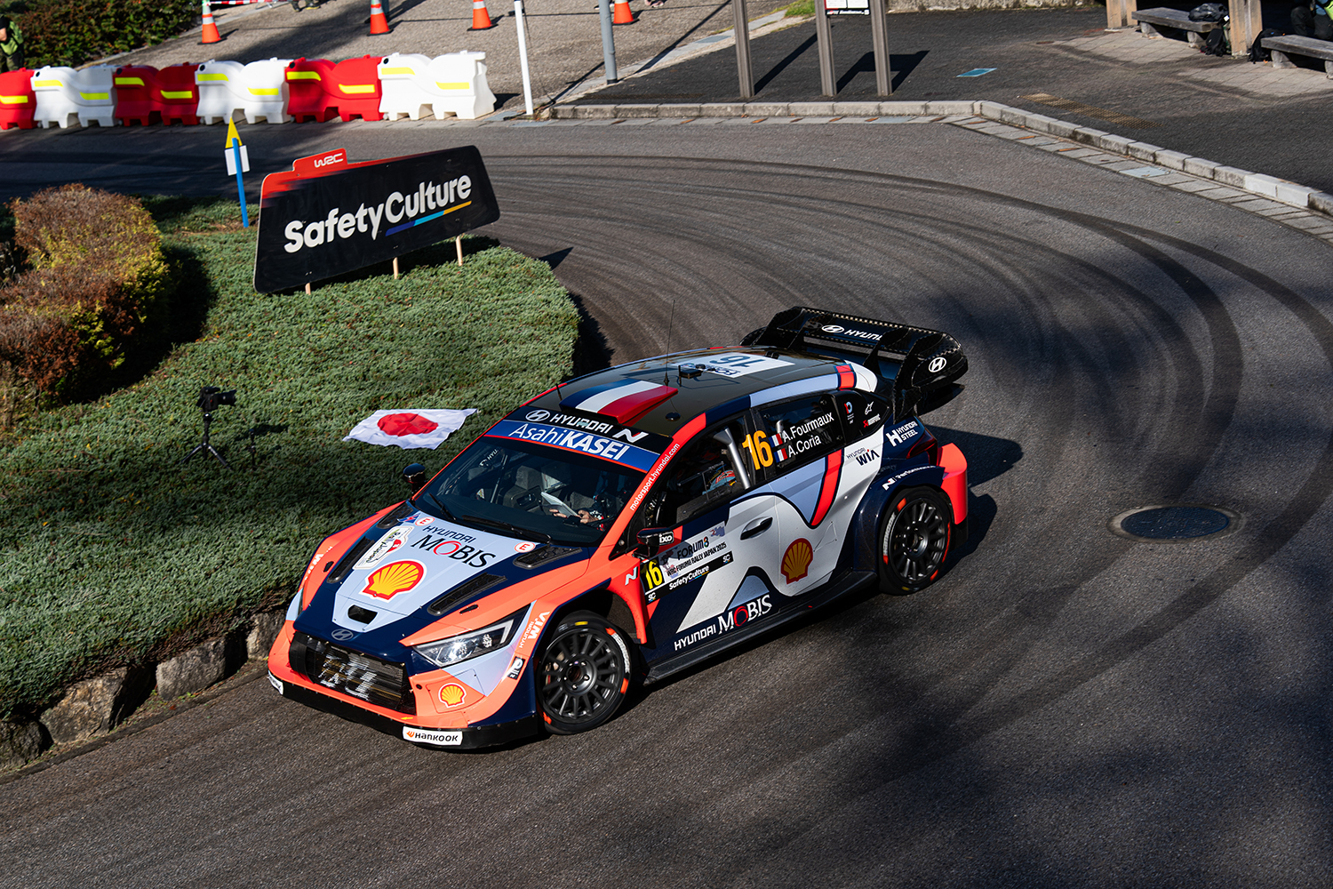 トヨタの１・２・３でフィニッシュしたラリージャパン2025で見えた明と暗 〜 画像1