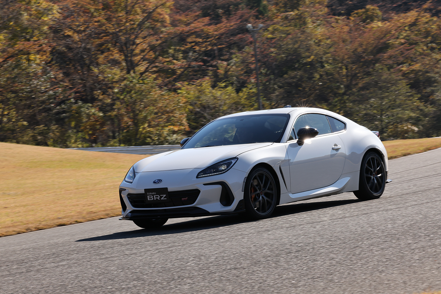 STI渾身のコンプリートカー「スバルBRZ STI Sport タイプRA」はS耐レースカーほぼそのままの感触だった 〜 画像14