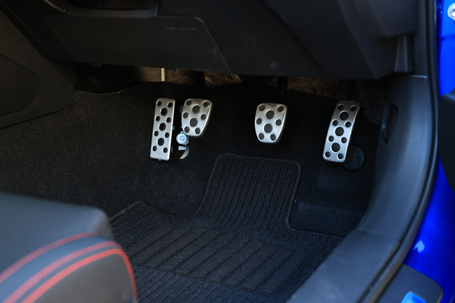 STI渾身のコンプリートカー「スバルBRZ STI Sport タイプRA」はS耐レースカーほぼそのままの感触だった 〜 画像29