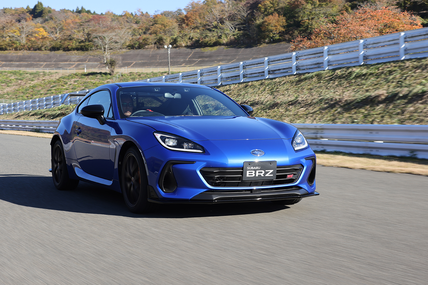 スバルBRZ STI Sport TYPE RAの走行シーン 〜 画像48