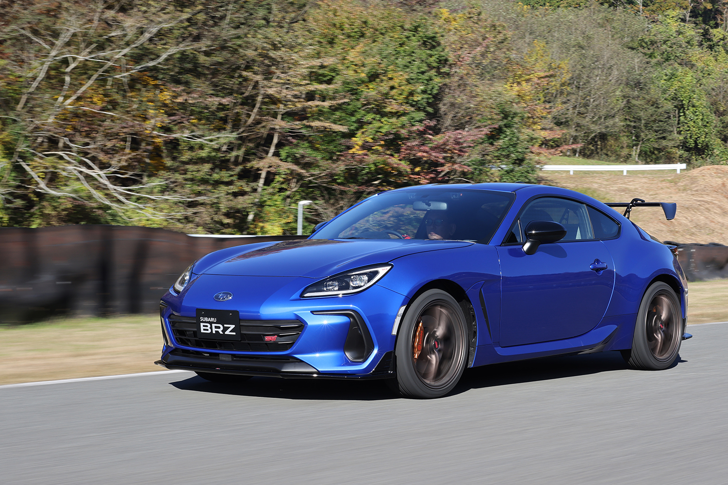 STI渾身のコンプリートカー「スバルBRZ STI Sport タイプRA」はS耐レースカーほぼそのままの感触だった 〜 画像52