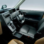 【画像】バス運転士の仕事が過酷なのは安い給料と「ペチャンコシート」！　運転席の快適性アップが運転士不足を解決する!! 〜 画像3