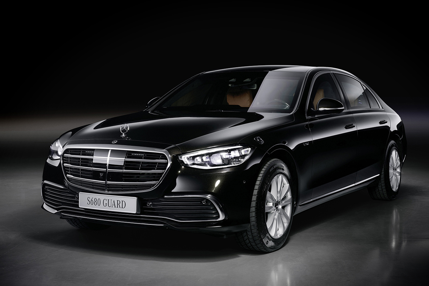 メルセデス・ベンツの防弾仕様車「S 680 ガード」の防御力がヤバすぎた 〜 画像2