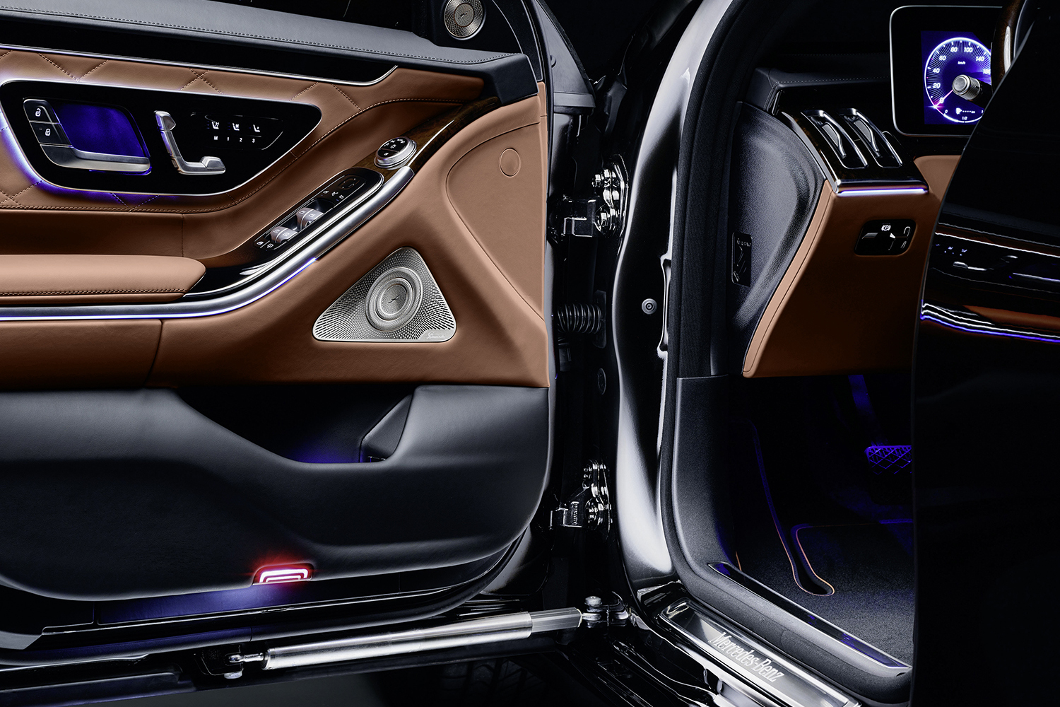 メルセデス・ベンツの防弾仕様車「S 680 ガード」の防御力がヤバすぎた 〜 画像14