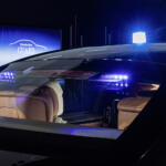 【画像】見た目はただのＳクラスだけど「手榴弾」「毒ガス」だって耐え抜く！　メルセデスの「S 680 ガード」がもはやスパイ映画のシロモノだった 〜 画像21