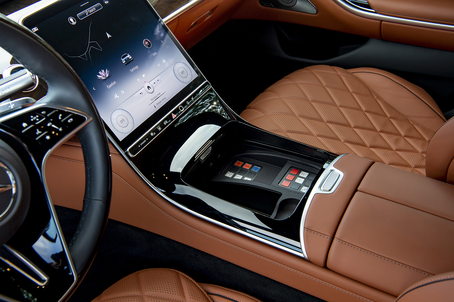 メルセデス・ベンツの防弾仕様車「S 680 ガード」の防御力がヤバすぎた 〜 画像52