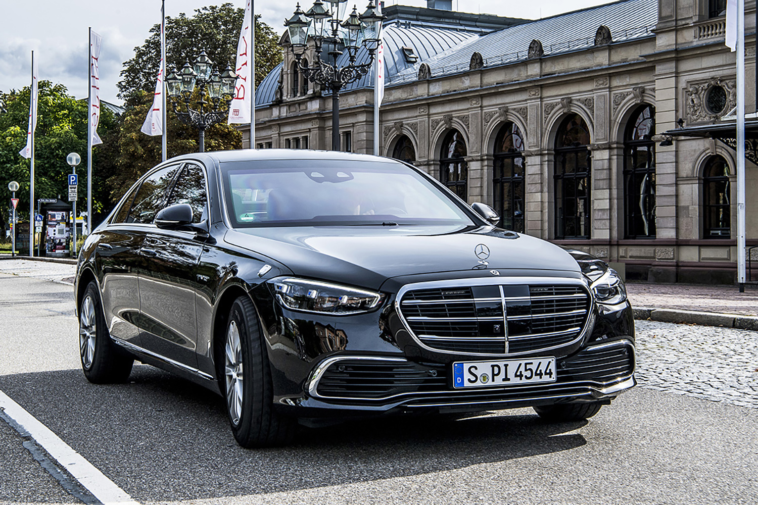 メルセデス・ベンツS 680 ガード 4MATICのフロントスタイリング