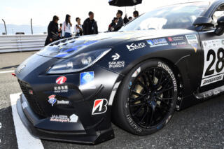 ブリヂストンがスーパー耐久に投入したサステナブルタイヤは環境性能とタイヤ性能を高レベルで両立するスゴいタイヤだった