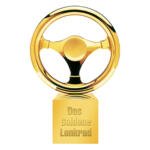 【画像】日本人初の快挙！　モリゾウこと豊田章男会長が「黄金のステアリング」を手にした 〜 画像5