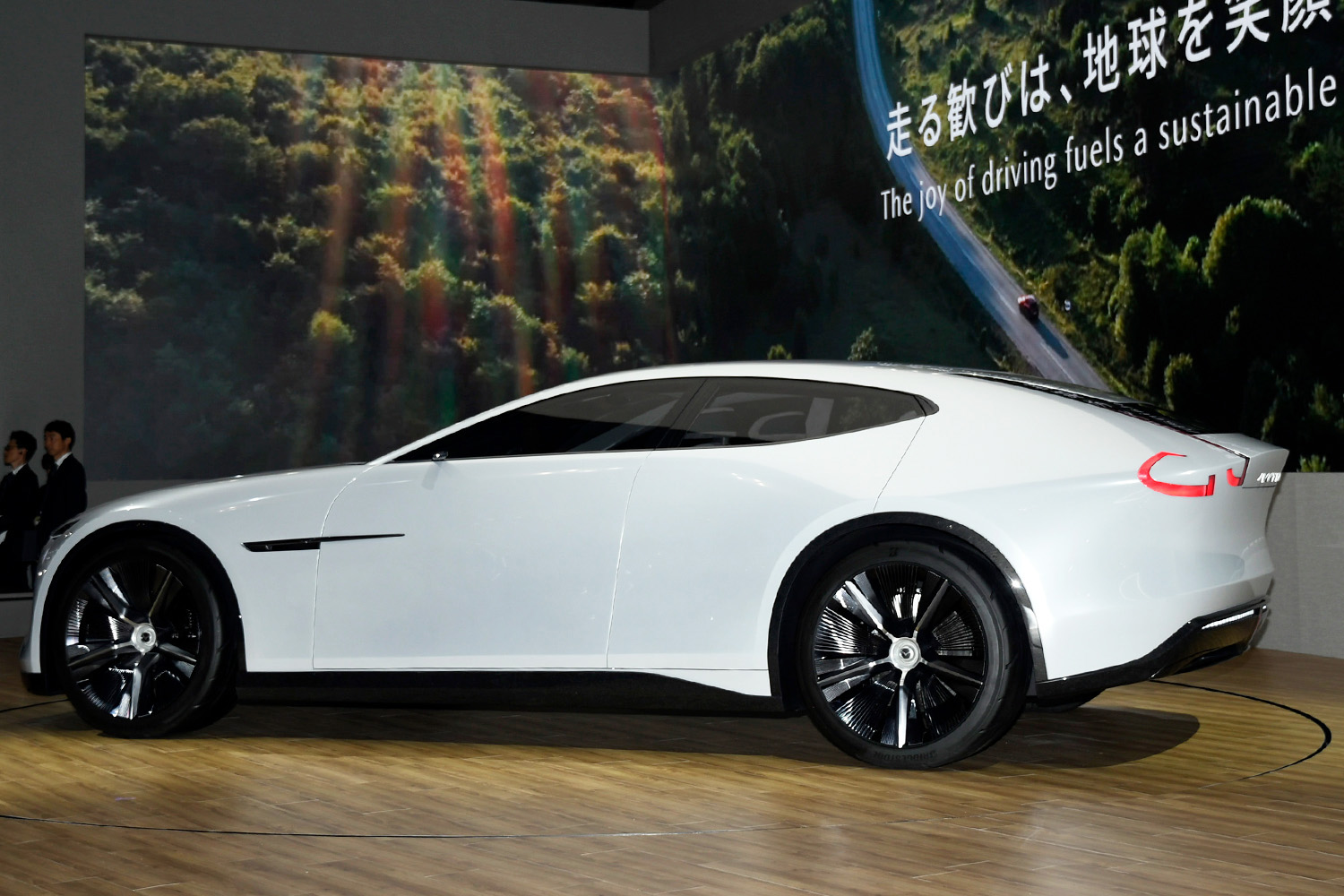 ロータリーエンジン搭載のマツダのコンセプトカーがなにひとつ市販化に至っていないのが残念すぎる 〜 画像3