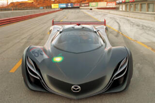 ロータリーエンジン搭載のマツダのコンセプトカーがなにひとつ市販化に至っていないのが残念すぎる