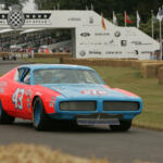 【画像】アメリカで超絶人気を誇る箱車レースのマシンが富士に上陸!!　でも日本人に馴染みのない「NASCAR」ってどんなレース？ 〜 画像7