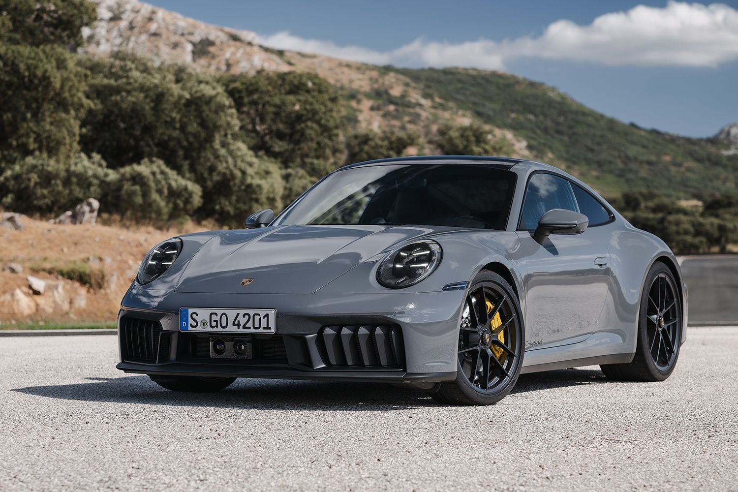 ポルシェ911 GTSのフロントスタイリング